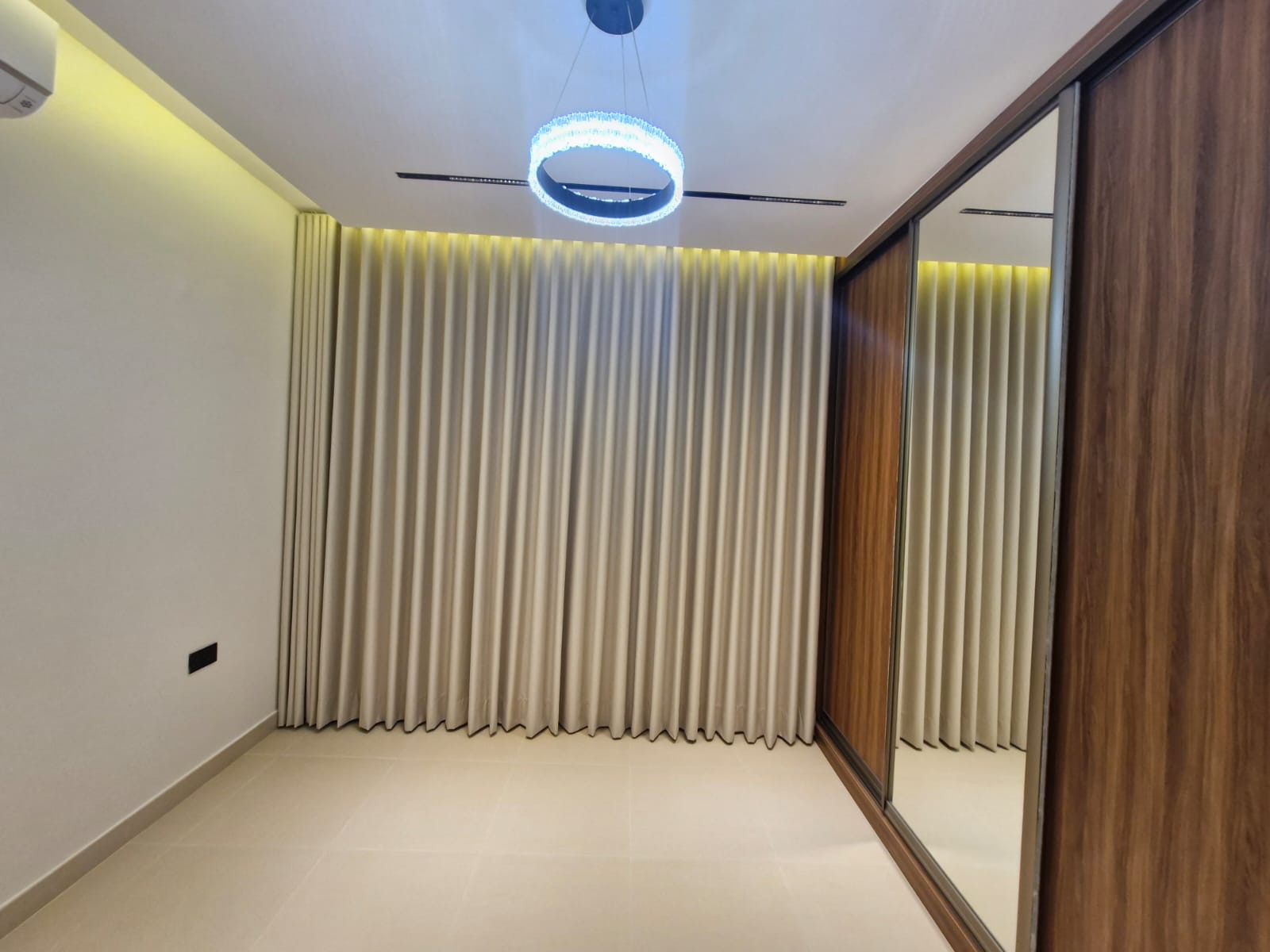 🏡 Luxury Villa in Sedra – Roshn  ✨ 300 m² Modern Villa | Elegance Meets Functionality 🛋️ Semi-Furnished | Smart Living